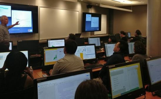 LUC ANSELIN TEACHES GEODA WORKSHOP AT UIC